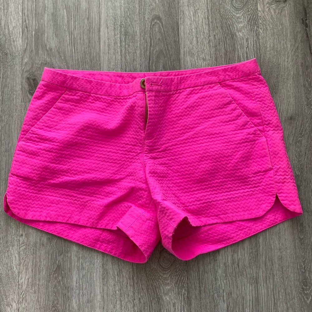 Lilly Pulitzer Adie Shorts in Magenta Size 4